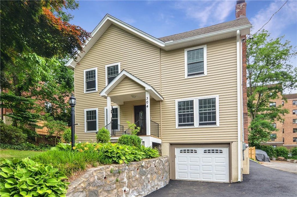 1 of 1 - 304 Battle Avenue # A, White Plains, NY