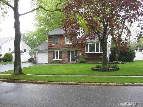 1 of 1 - 37 Primrose Lane, Kings Park, NY