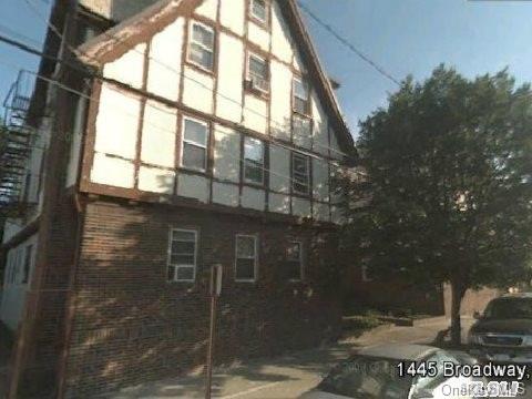 1 of 1 - 1445 Broadway # 3c, Hewlett, NY