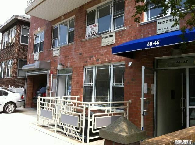 1 of 1 - 40-45 68 St. # 2b, Woodside, NY