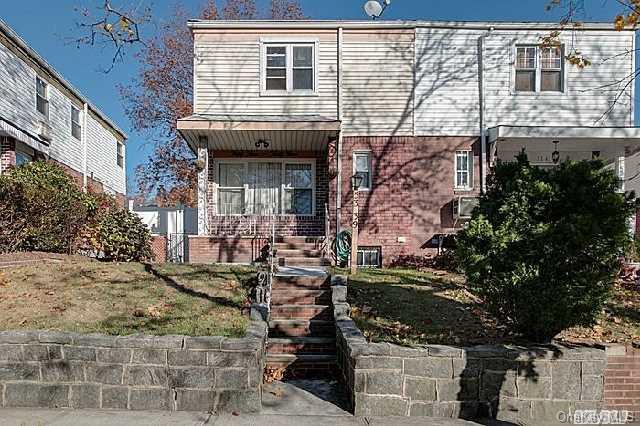1 of 1 - 53-39 Clearview Expressway, Bayside, NY