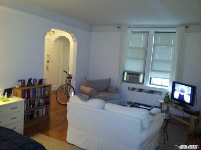1 of 1 - 110-21 73 Road 5f, Forest Hills, NY