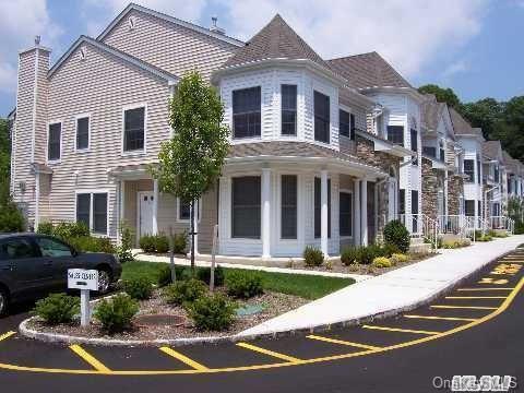 1 of 1 - 25 Gazebo Lane, Smithtown, NY