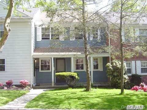 1 of 1 - 215 Towne House, Hauppauge, NY
