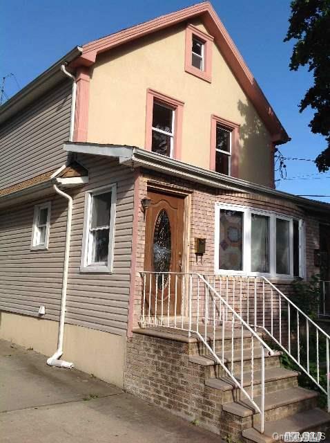 1 of 1 - 34 Sixth Avenue, Garden City Park, NY