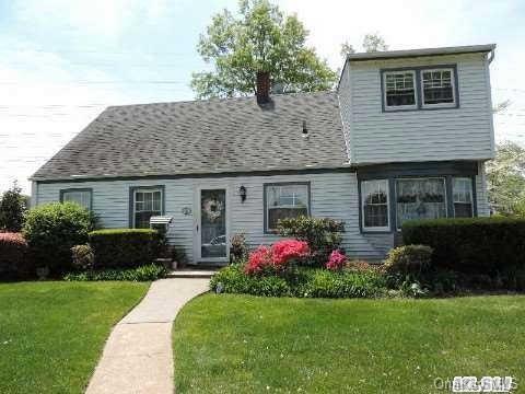 1 of 1 - 1 Hyacinth Road, Levittown, NY