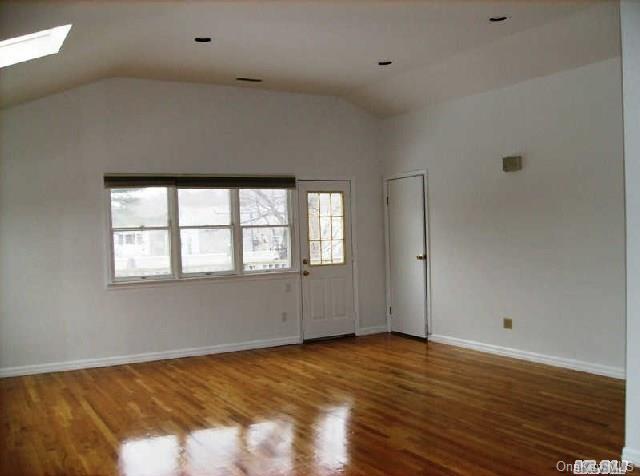 1 of 1 - 35 Cottonwood Road 2nd Fl, Port Washington, NY