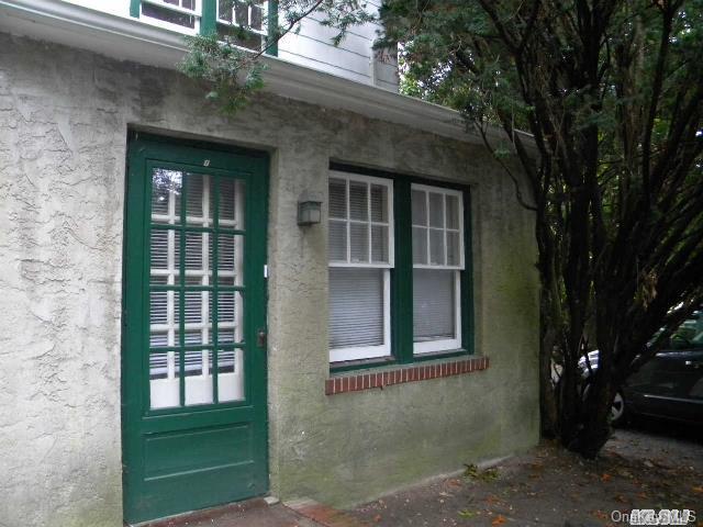 1 of 1 - 228 Oyster Bay Road, Locust Valley, NY