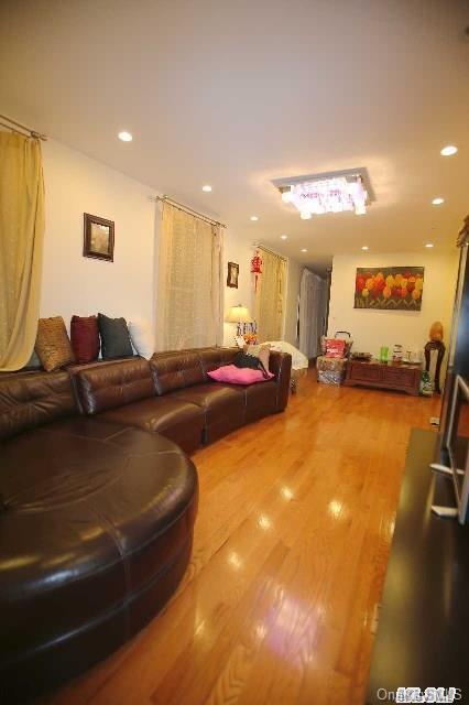 1 of 1 - 80-75 88th Road 1, Woodhaven, NY