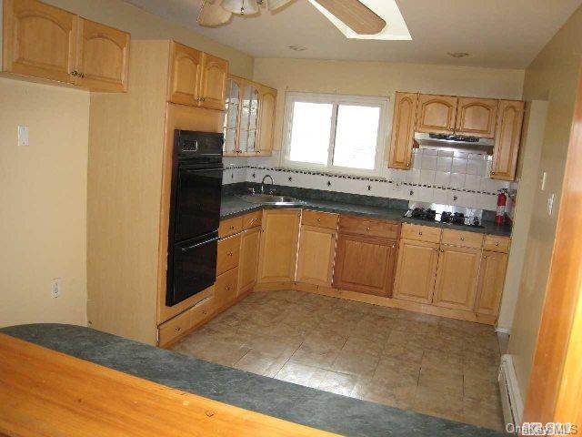 1 of 1 - 1275 Dekovan, Rockville Centre, NY