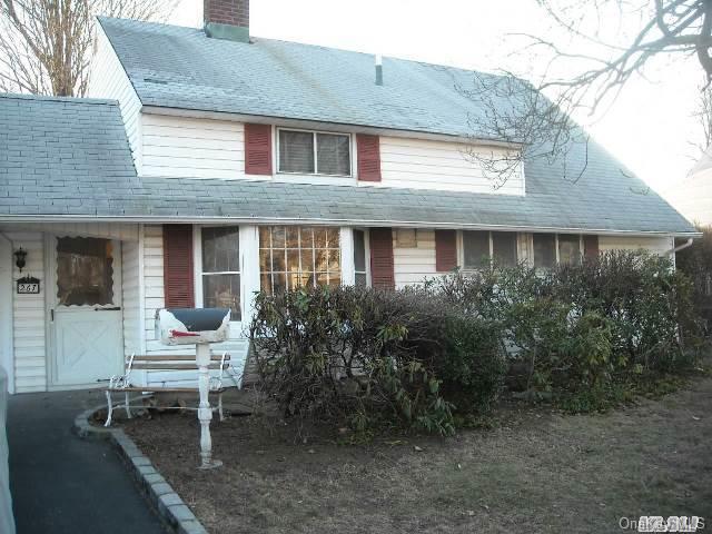 1 of 1 - 267 Elm Drive, Levittown, NY