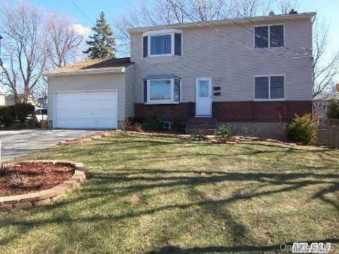 1 of 1 - 35 Nostrand St., Farmingdale, NY