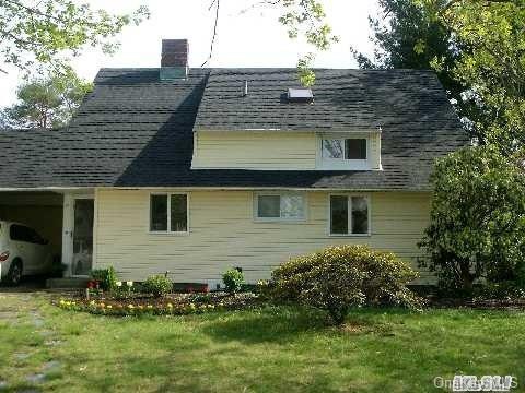 1 of 1 - 90 Bobwhite Lane, Hicksville, NY