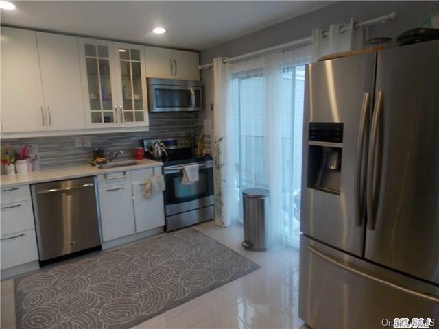 1 of 1 - 13 Crescent Drive, Farmingdale, NY