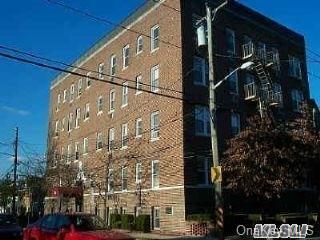 1 of 1 - 302 Longacre Avenue # G-1, Woodmere, NY