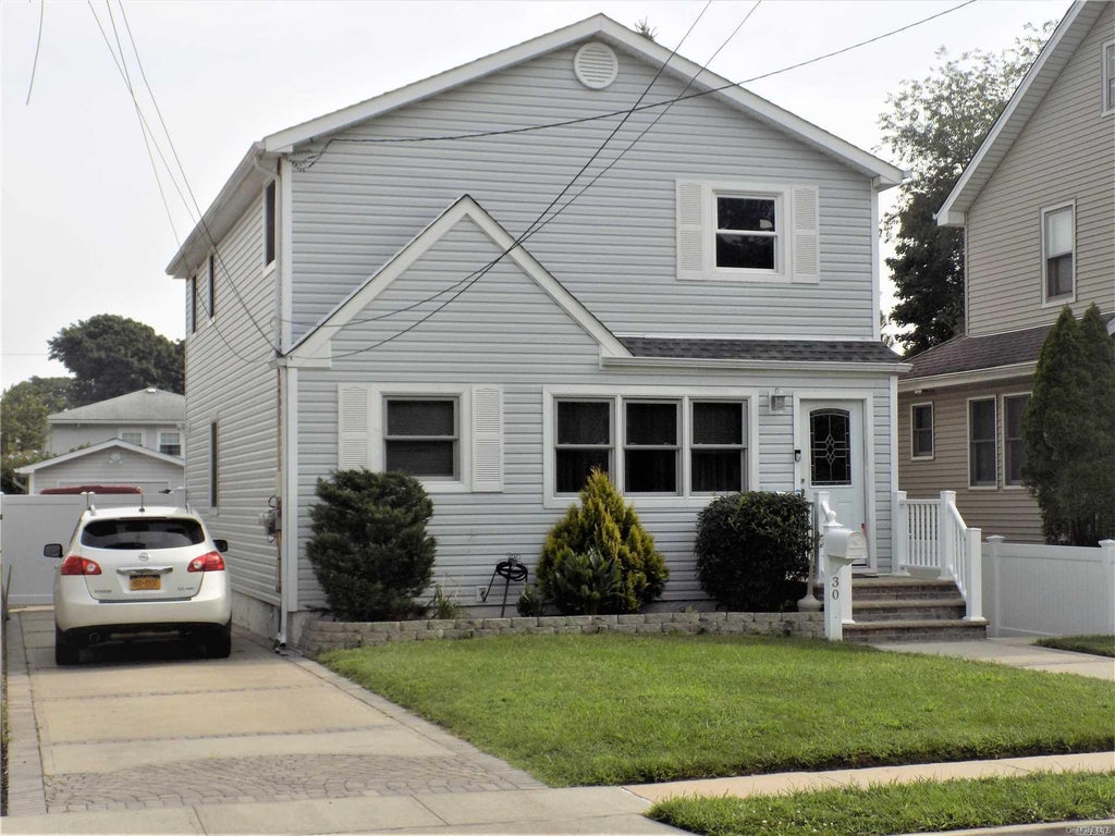 1 of 1 - 30 Leaman Place, Lynbrook, NY
