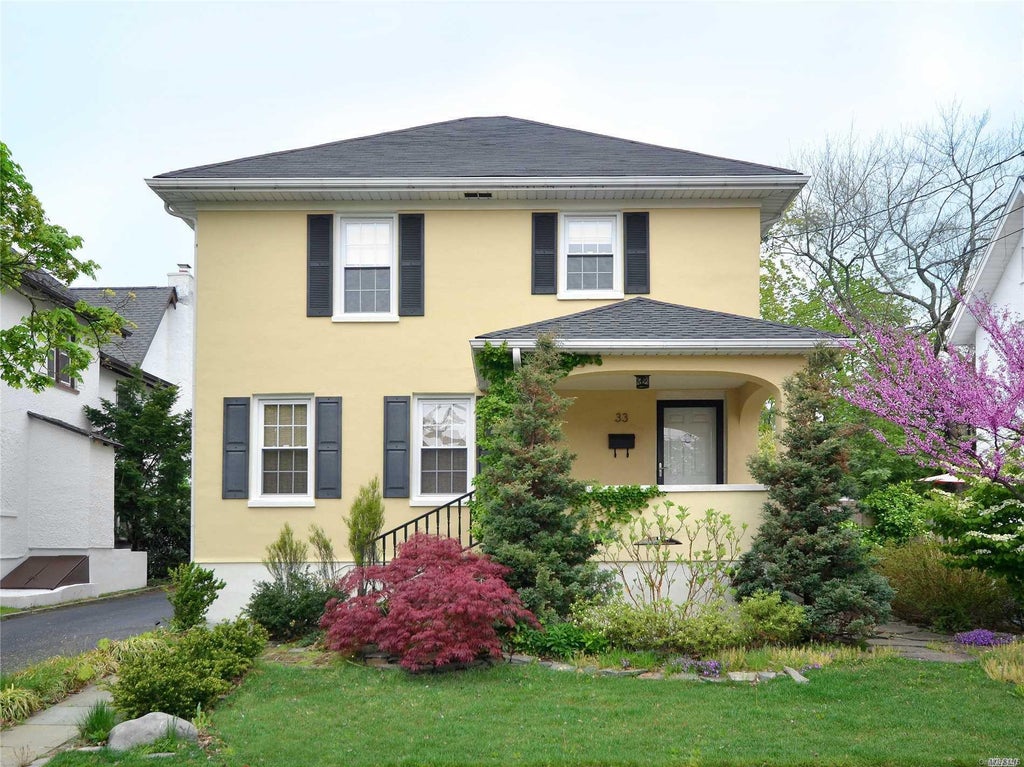 1 of 1 - 33 Cherry St., Glen Head, NY