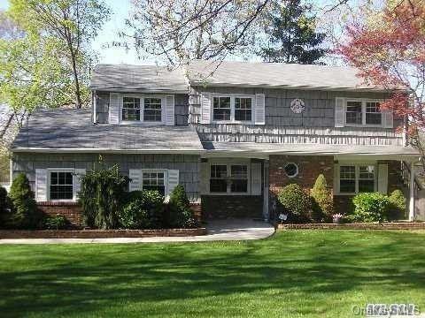 1 of 1 - 11 Slope Lane, Hauppauge, NY