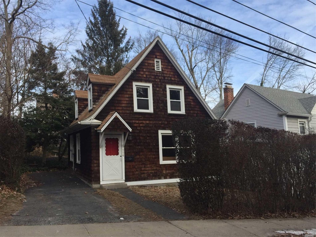 1 of 1 - 114 Liberty Avenue, Port Jefferson, NY