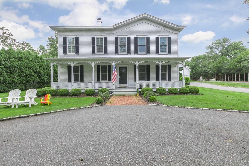 1 of 1 - 153 Country Road, Remsenburg, NY