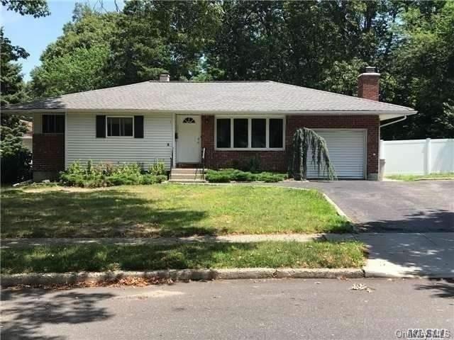 1 of 1 - 1 August Crescent, Commack, NY