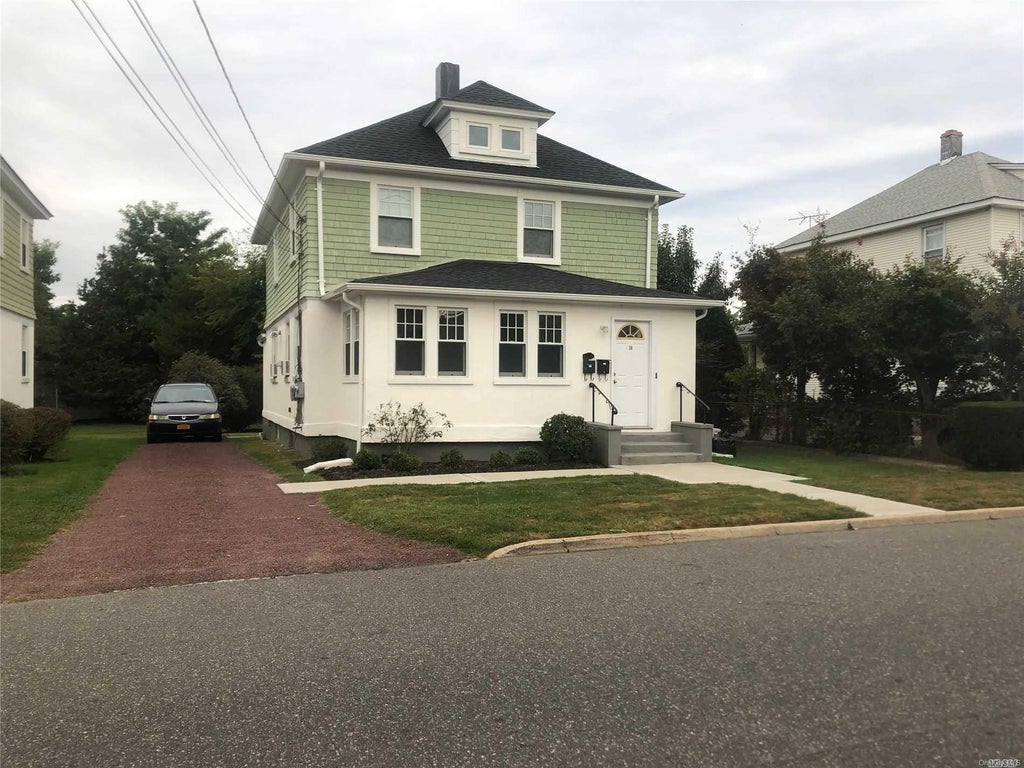 1 of 1 - 38 Smith St., Glen Cove, NY