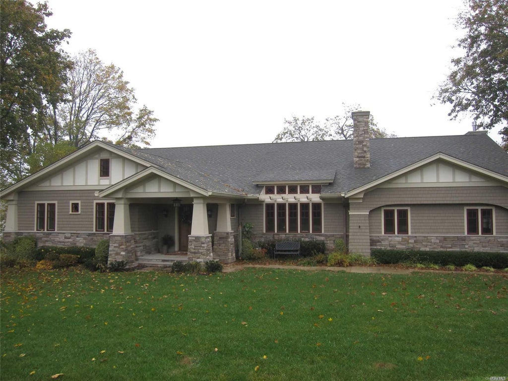 1 of 1 - 16 Johns Road, Setauket, NY