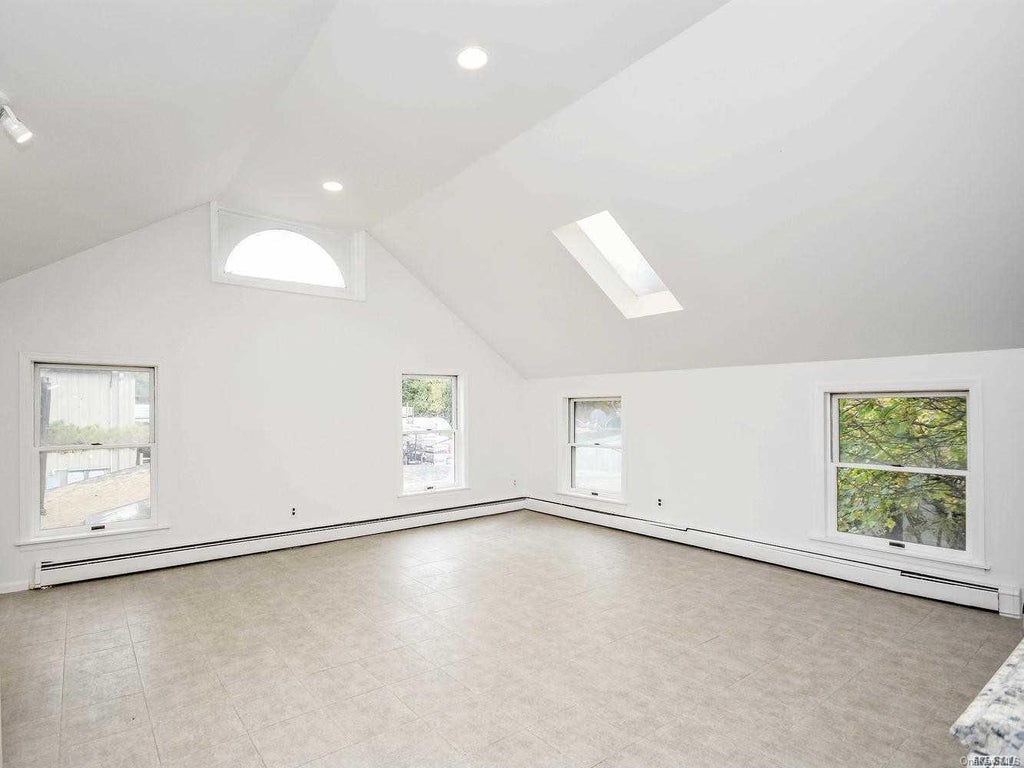 1 of 1 - 528 Cedar Swamp Road, Glen Head, NY