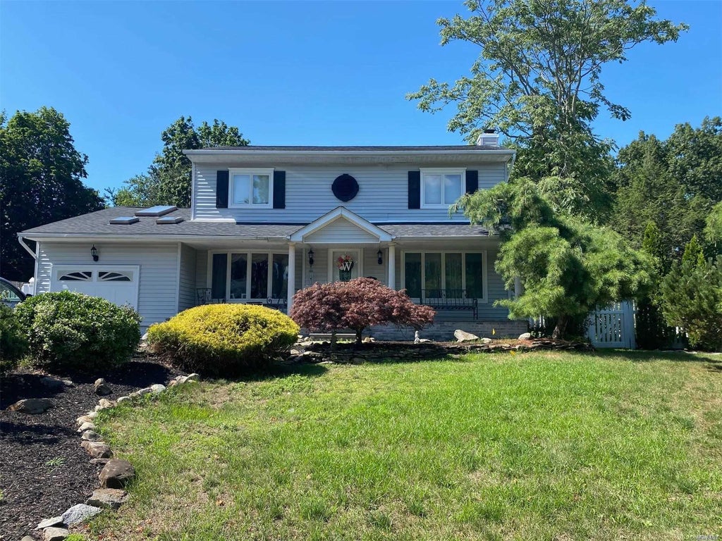 1 of 1 - 44 Bethany Drive, Commack, NY