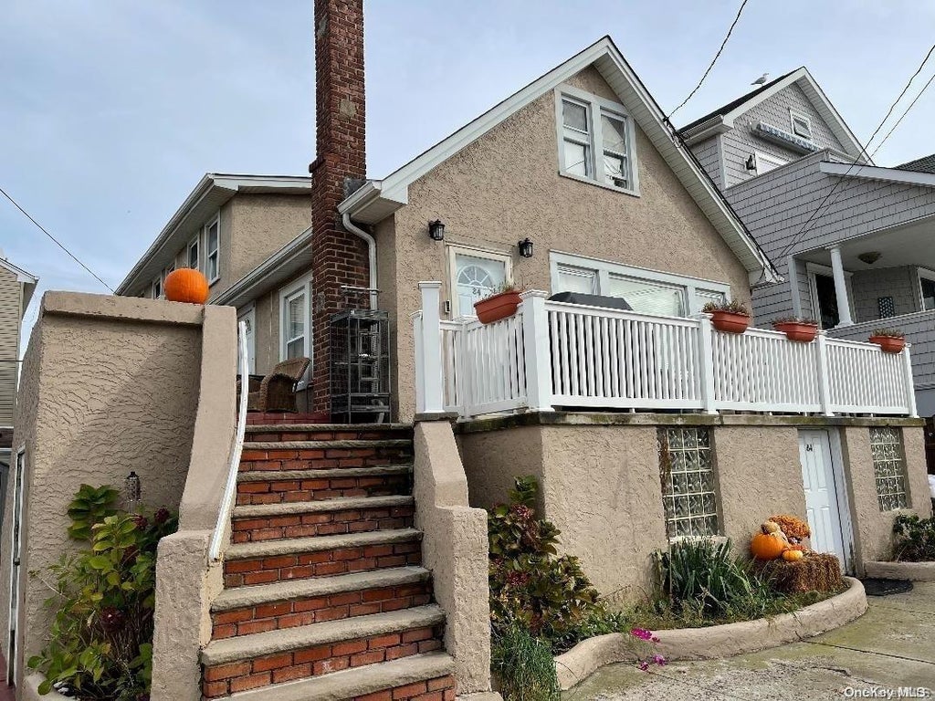 1 of 1 - 84 Rochester Avenue # Upper, East Atlantic Beach, NY