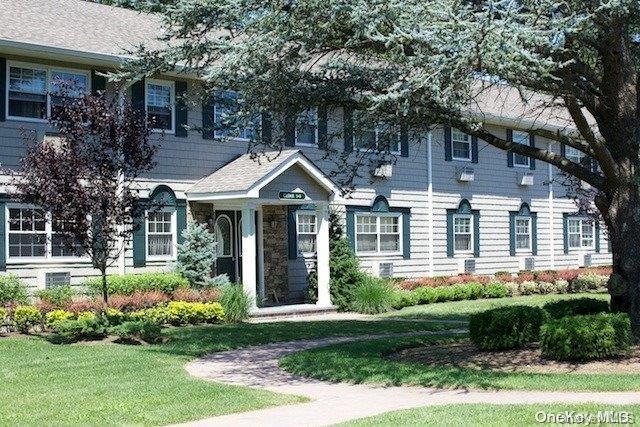 1 of 1 - 1750 Main St. # H01, Riverhead, NY