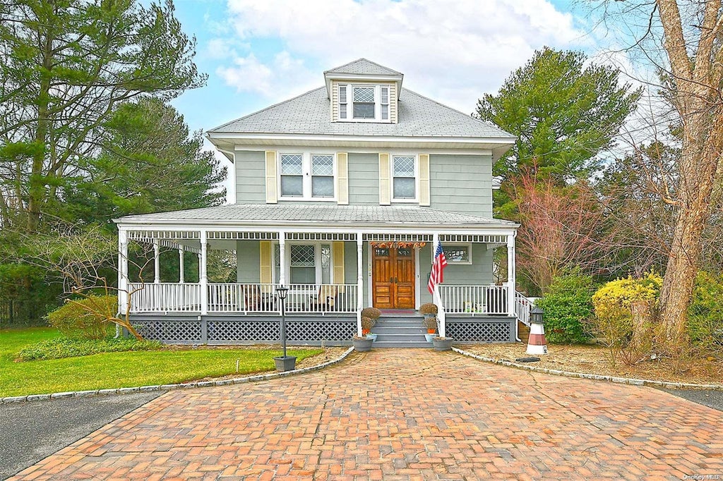 1 of 1 - 192 Bayview Avenue, Amityville, NY