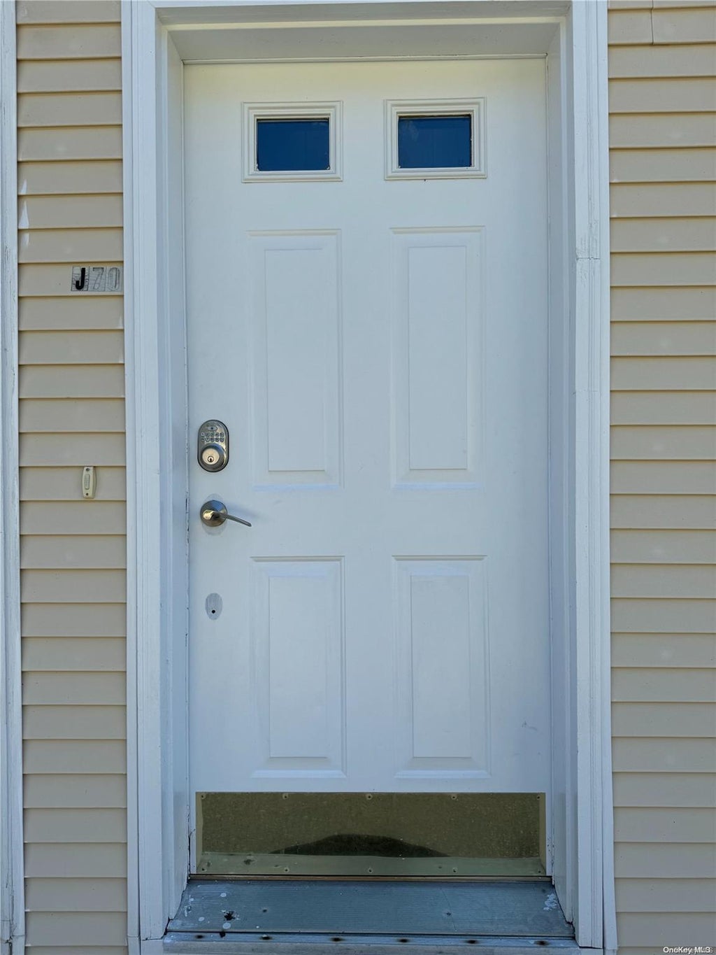 1 of 1 - 1000 9th St. # J70, Greenport, NY