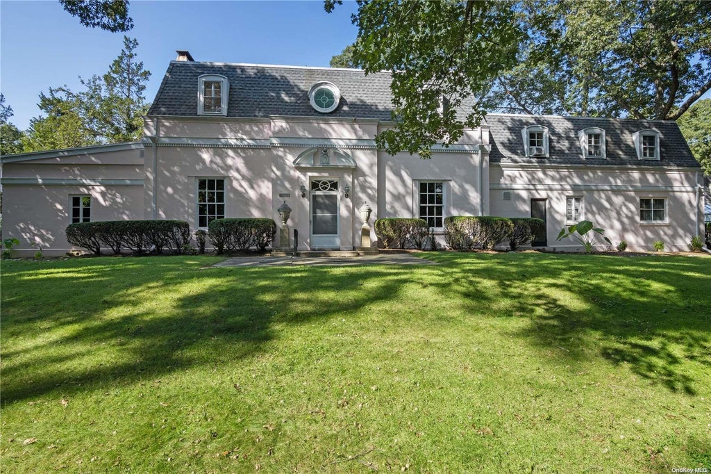 1 of 1 - 16 Delafield, Nissequogue, NY