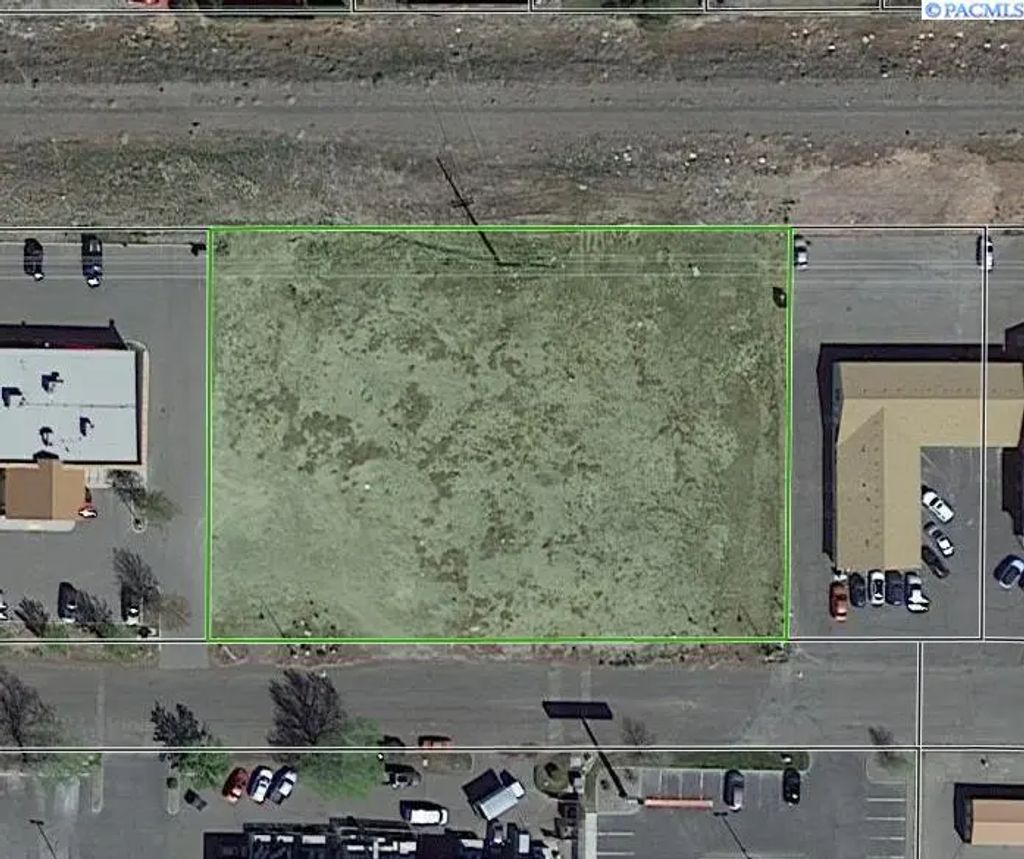 8516 W Gage Blvd, Kennewick