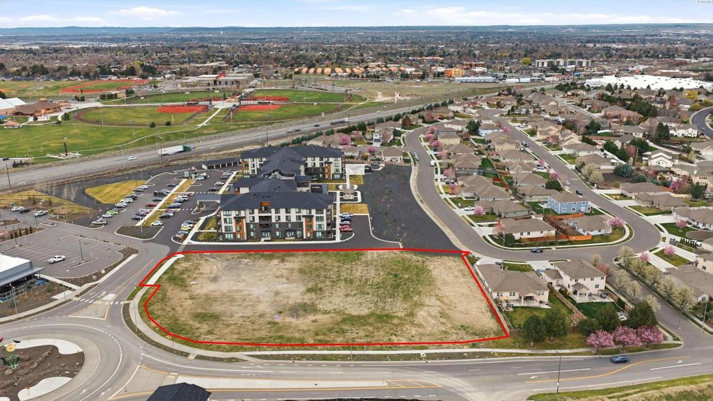 4668 W Hildebrand Blvd., Kennewick