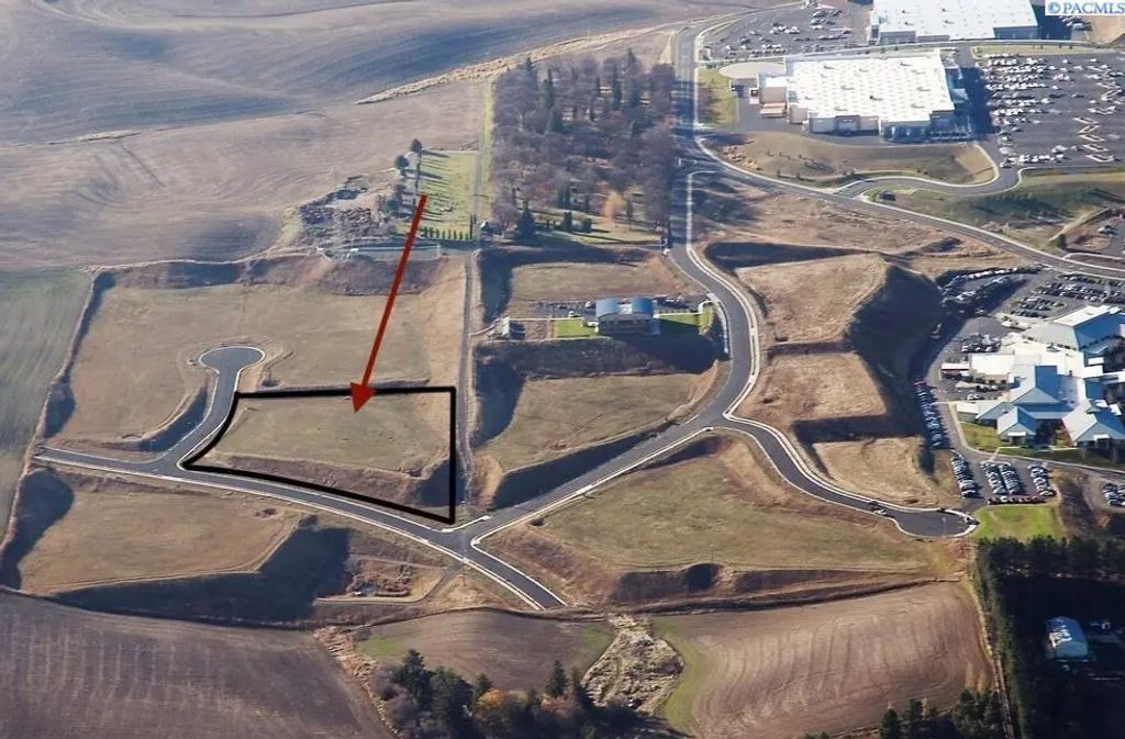 1054 Se Bypass Dr., Pullman