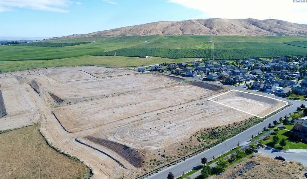 Lot 225 Desert Sky, Richland