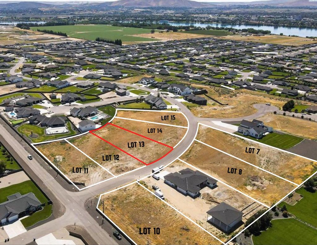 7025 (lot 13) Eaglecrest Dr Lt 13, Pasco