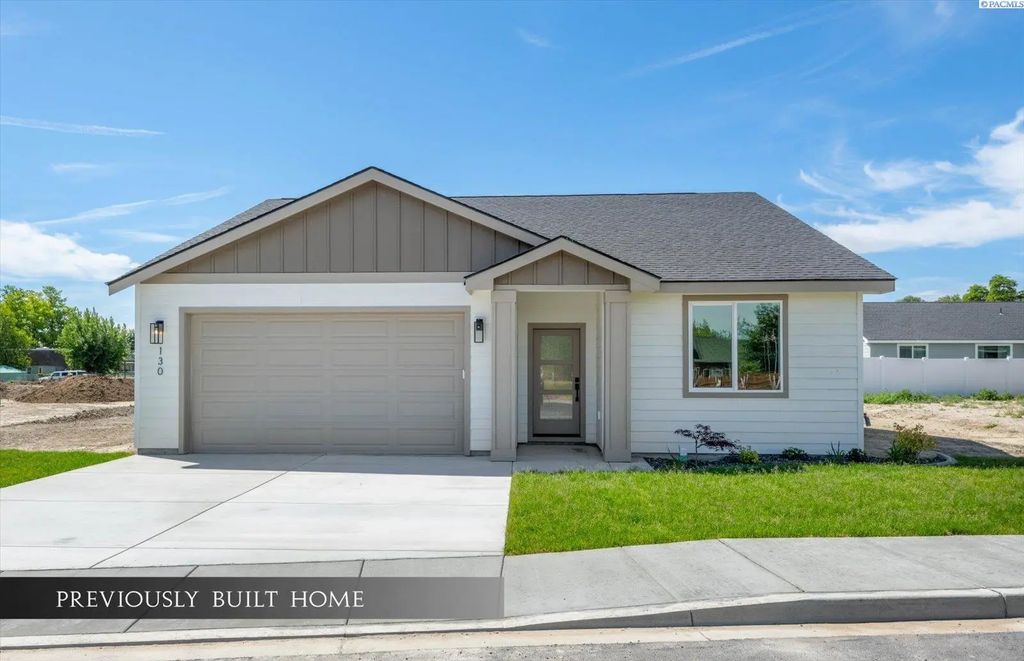 2624 S Beech Street, Kennewick
