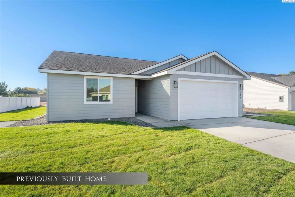 2721 S Beech Street, Kennewick