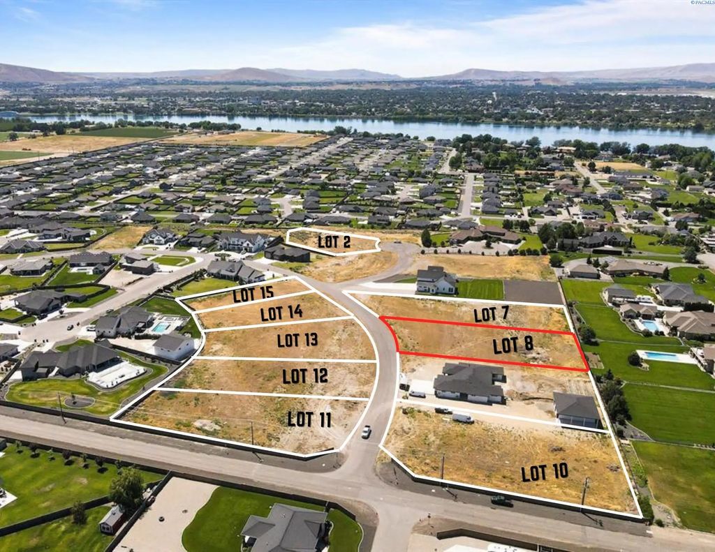 7020 (lot 8) Eaglecrest Dr Lt 8, Pasco