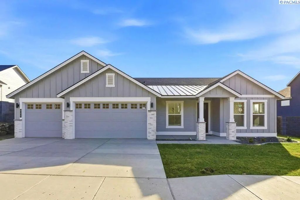 321 Epic Street, Richland