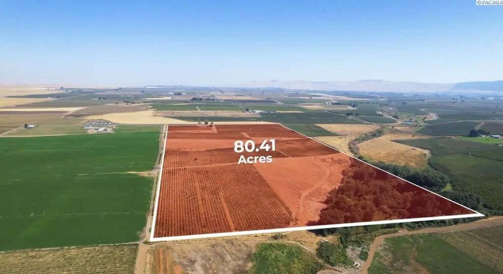 54402 N Hinzerling Rd., Prosser