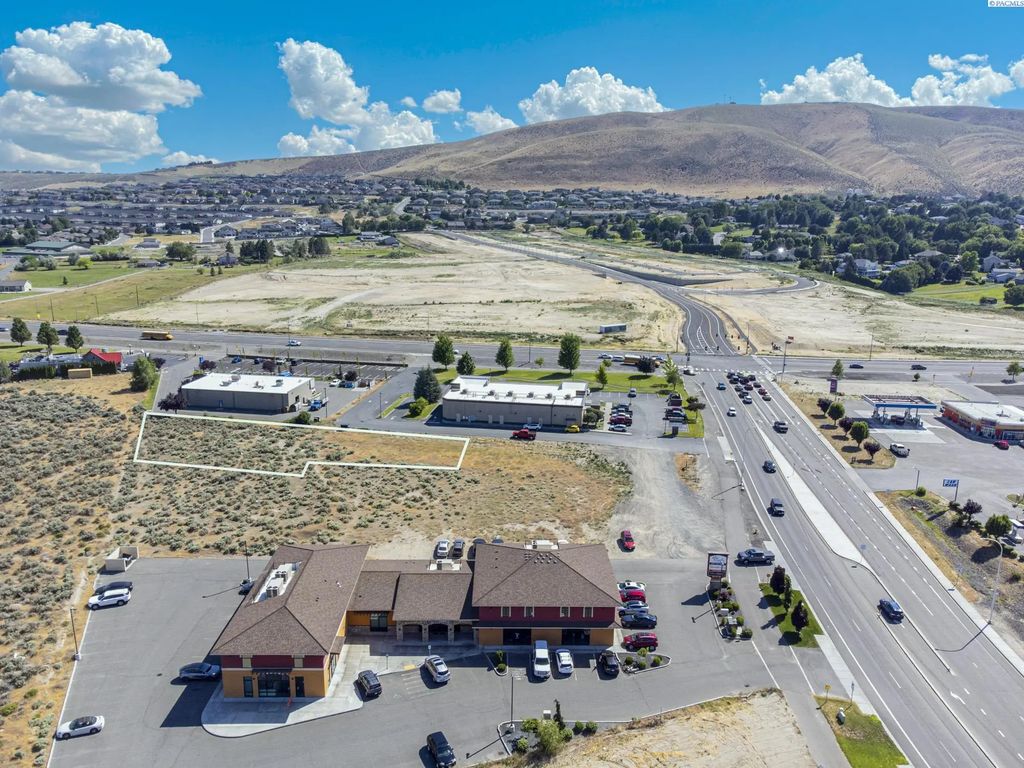 1000 Nka Queensgate, Richland
