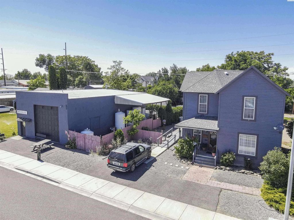 1520 Sheridan Ave, Prosser