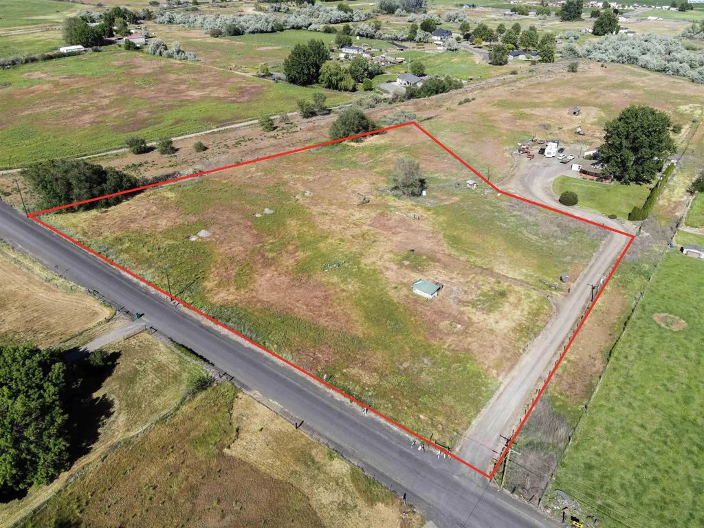 11701 N Albro Rd, Prosser