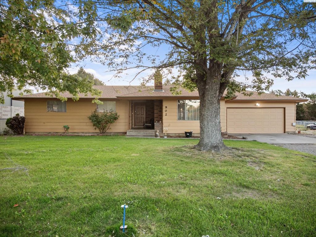 902 S Kellogg, Kennewick