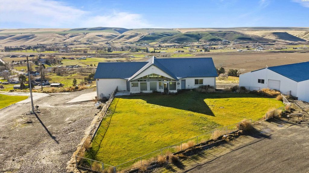 61910 E Solar Prne, Benton City