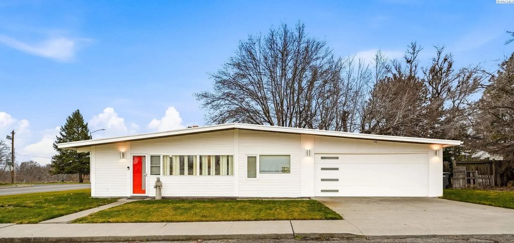 115 N Yelm St., Kennewick